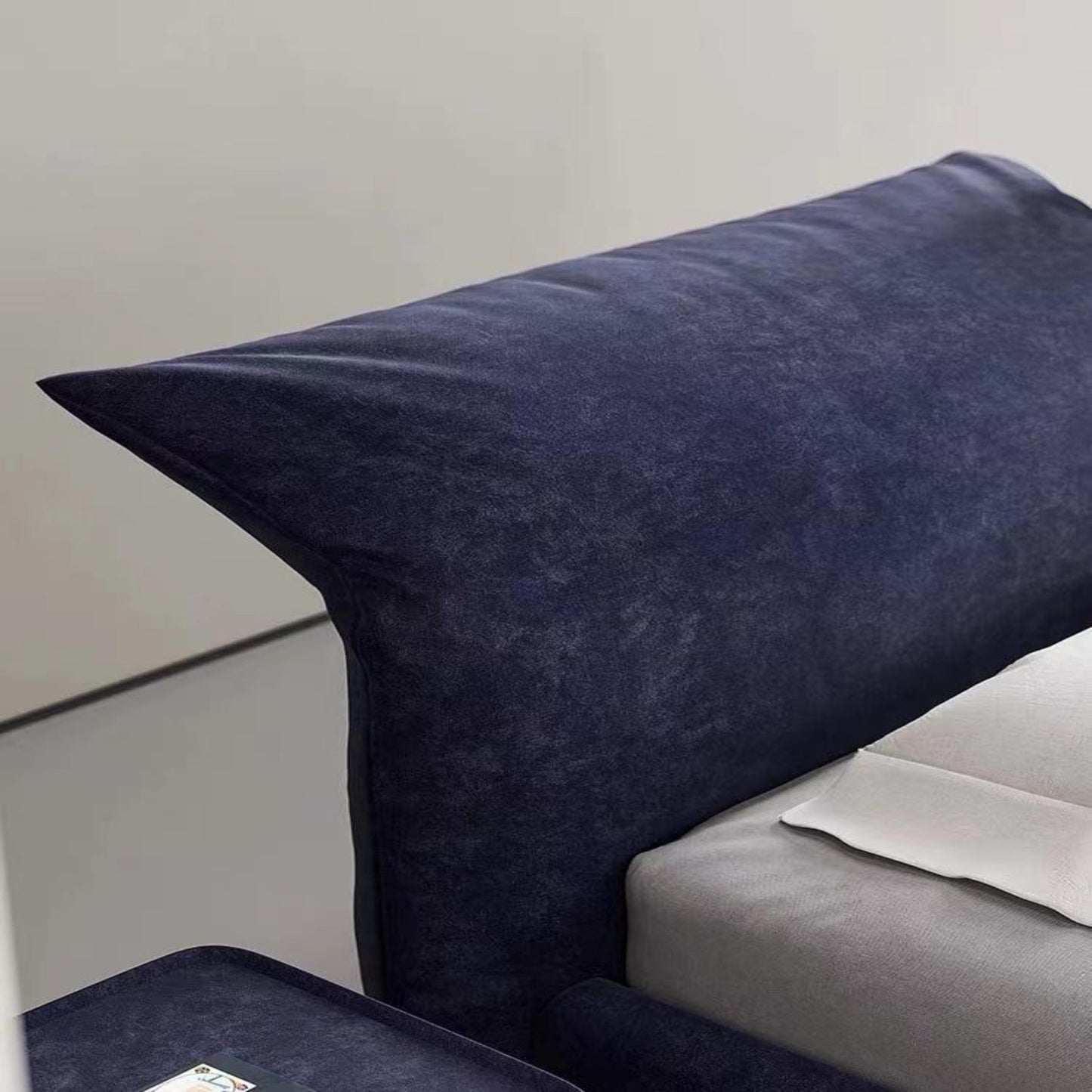 Bed-0038