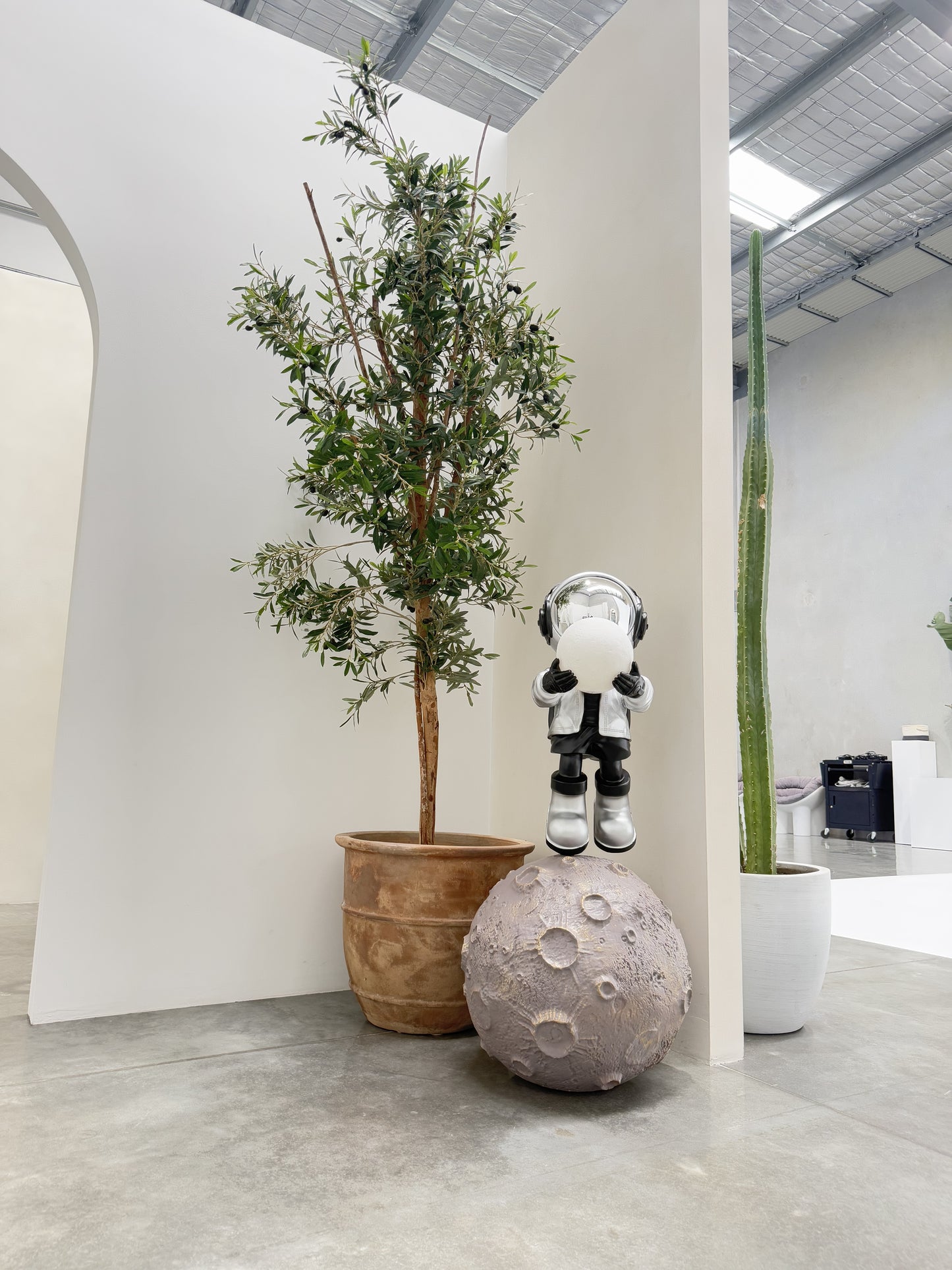 Cosmic Explorer Astronaut Light On The Moon